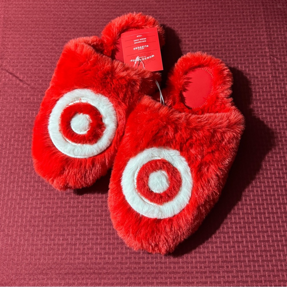 Adult Bullseye Scuff Slippers - Wondershop Red Medium W7/8 M5/6 029007